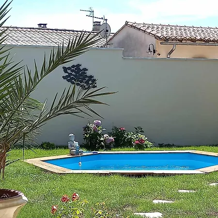 Maison Chaleureuse Holiday home Saint-Quentin-la-Poterie