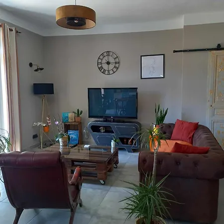 Maison Chaleureuse Holiday home *